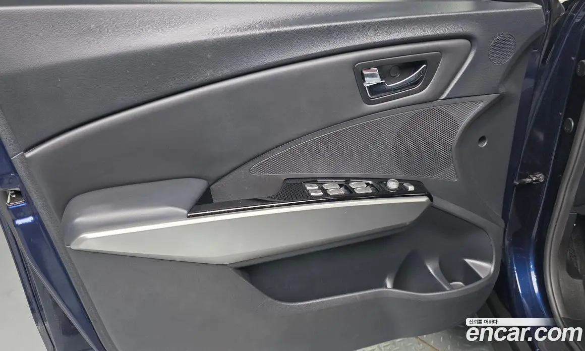 SsangYong TIBOLI 2015 1.6 автомат (гидро), фото 14