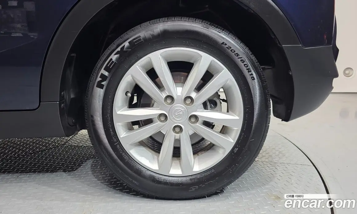 SsangYong TIBOLI 2015 1.6 автомат (гидро), фото 7