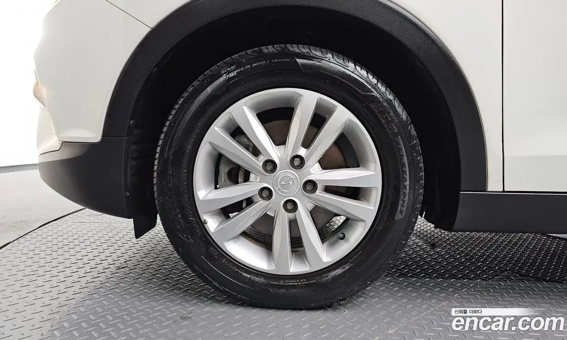 SsangYong TIBOLI 2015 1.6 автомат (гидро), фото 4