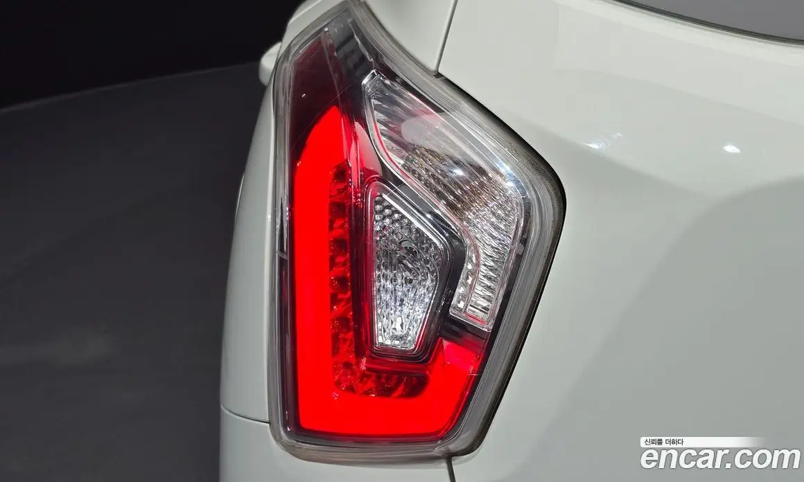 SsangYong TIBOLI 2016 1.6 автомат (гидро), фото 9