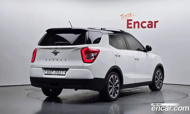 SsangYong TIBOLI 2017 1.6 автомат (гидро), миниатюра 2