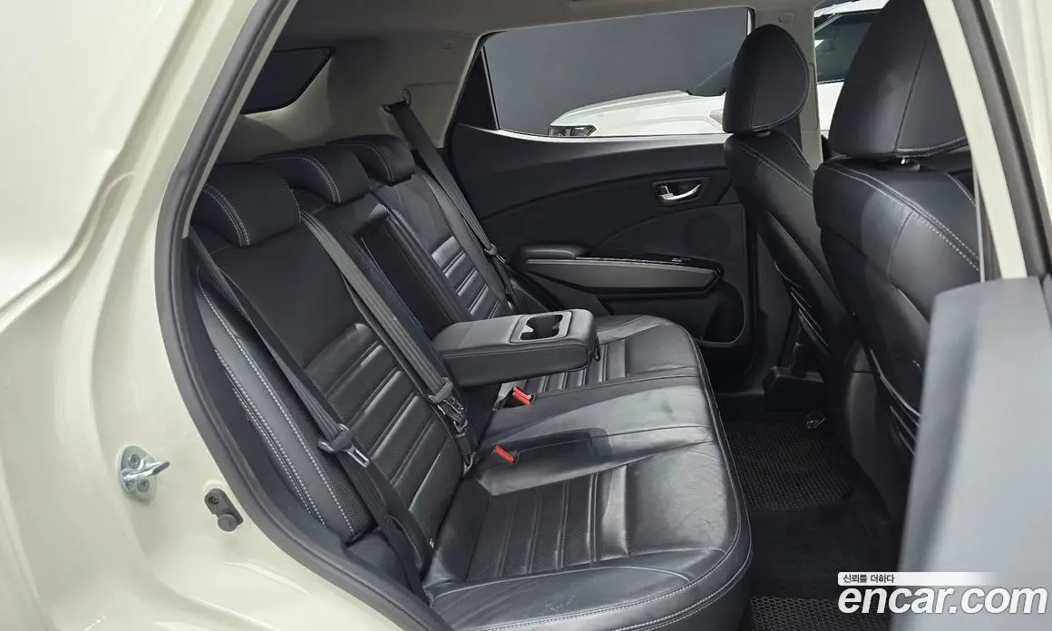 SsangYong TIBOLI 2017 1.6 автомат (гидро), фото 18