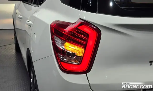 SsangYong TIBOLI 2017 1.6 автомат (гидро), миниатюра 9