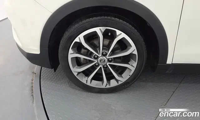 SsangYong TIBOLI 2018 1.6 автомат (гидро), миниатюра 4