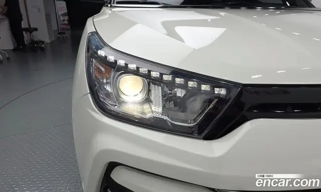 SsangYong TIBOLI 2018 1.6 автомат (гидро), миниатюра 7