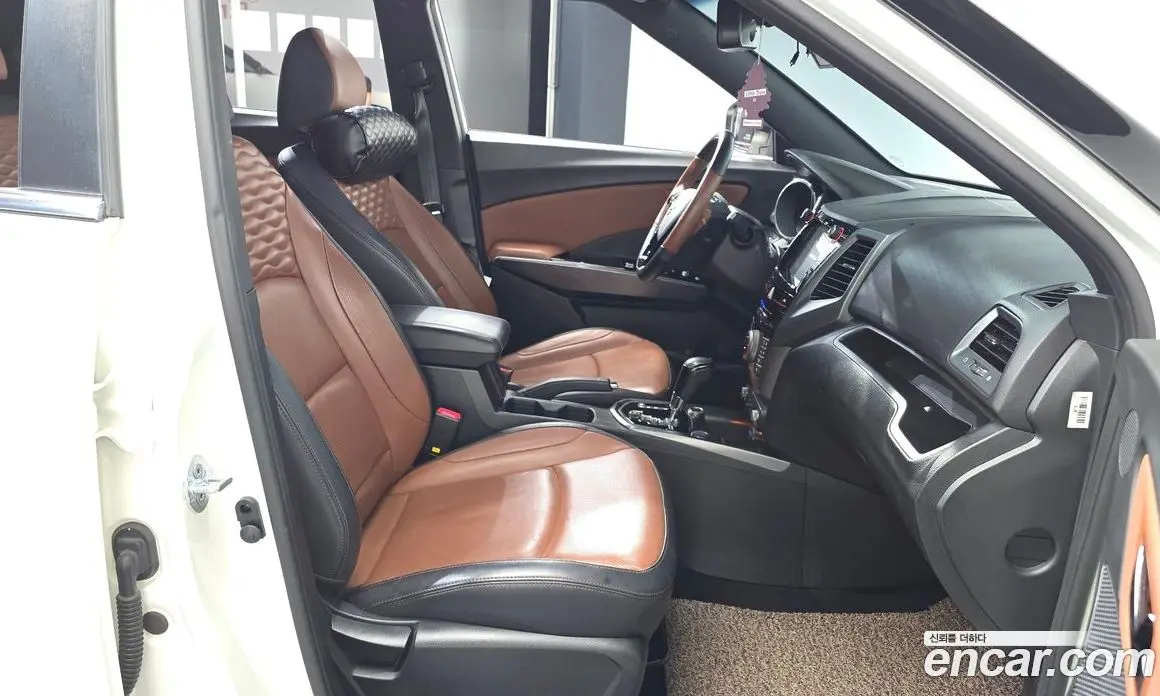 SsangYong TIBOLI 2018 1.6 автомат (гидро), фото 16