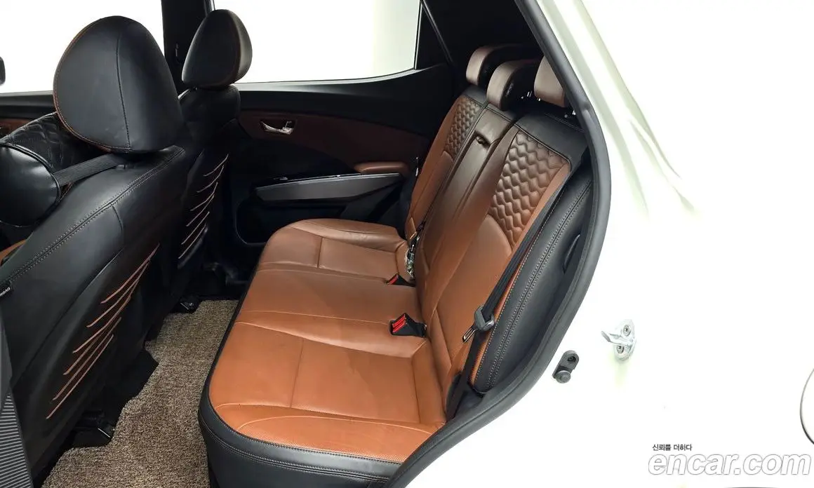 SsangYong TIBOLI 2018 1.6 автомат (гидро), фото 17