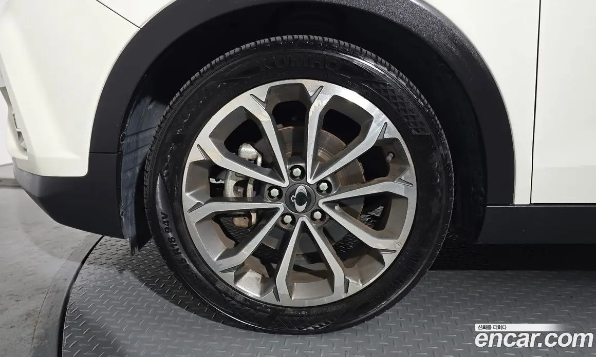 SsangYong TIBOLI 2018 1.6 автомат (гидро), фото 5