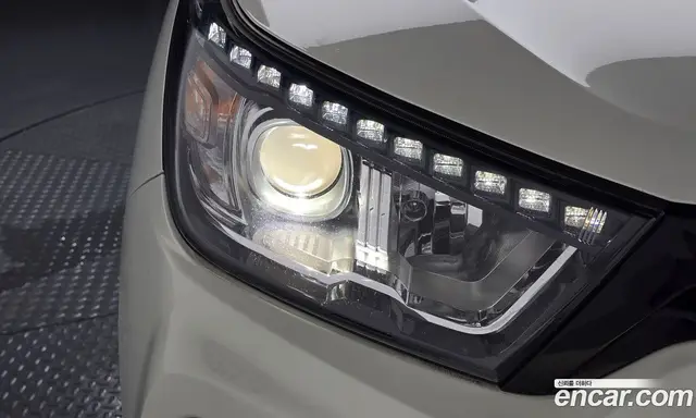 SsangYong TIBOLI 2018 1.6 автомат (гидро), миниатюра 8