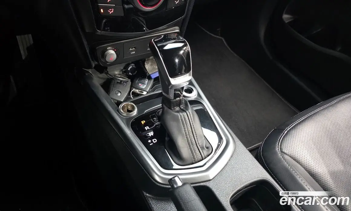 SsangYong TIBOLI 2019 1.6 автомат (гидро), фото 12