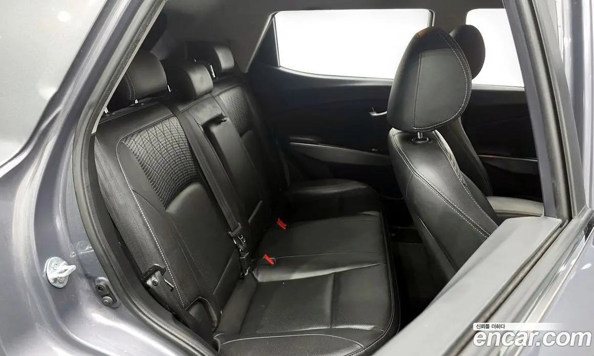 SsangYong TIBOLI 2019 1.6 автомат (гидро), фото 17