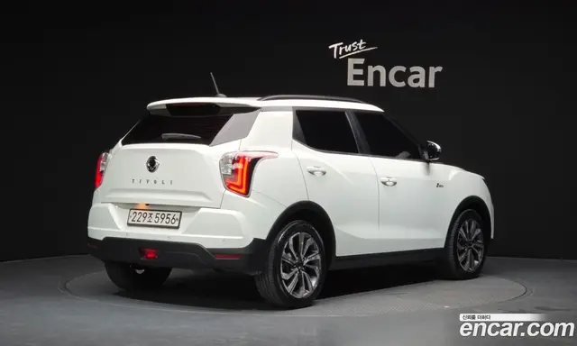 SsangYong TIBOLI 2020 1.5 автомат (гидро), миниатюра 2