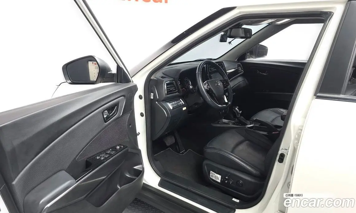 SsangYong TIBOLI 2021 1.5 автомат (гидро), фото 13