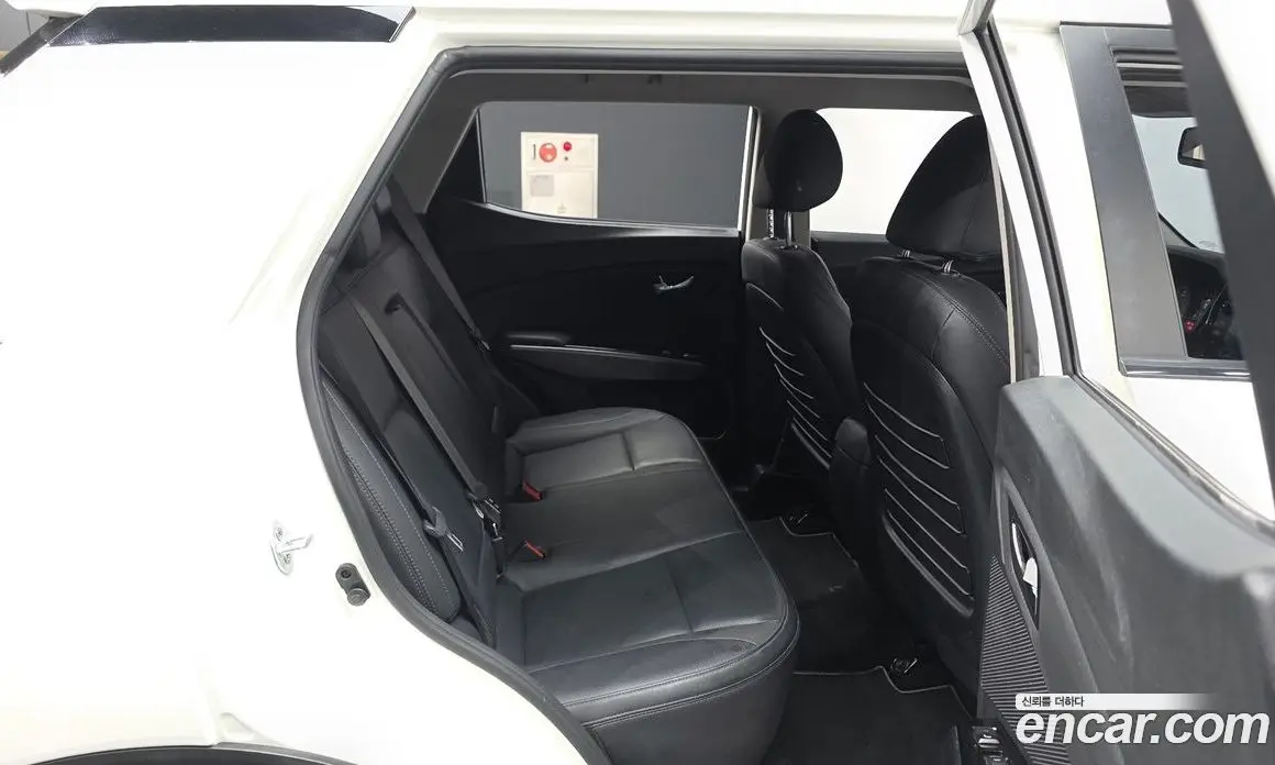 SsangYong TIBOLI 2021 1.5 автомат (гидро), фото 18