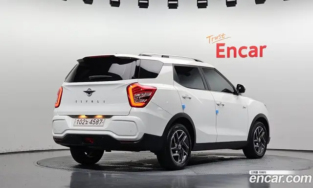 SsangYong TIBOLI 2022 1.5 автомат (гидро), миниатюра 2