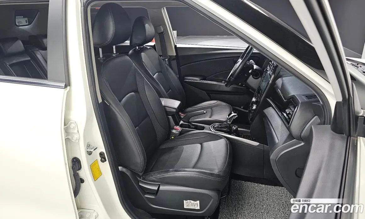 SsangYong TIBOLI 2022 1.5 автомат (гидро), фото 16