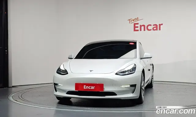 Tesla Model 3 2020 0.2 автомат (гидро), миниатюра 3