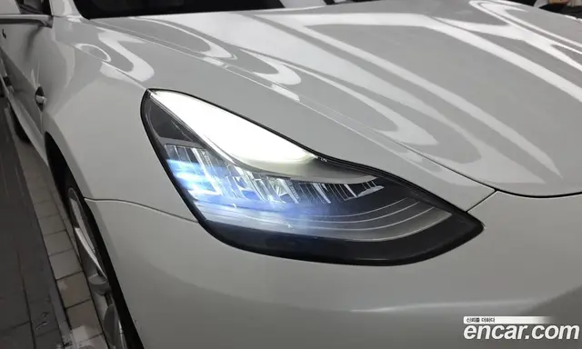 Tesla Model 3 2020 0.2 автомат (гидро), миниатюра 8