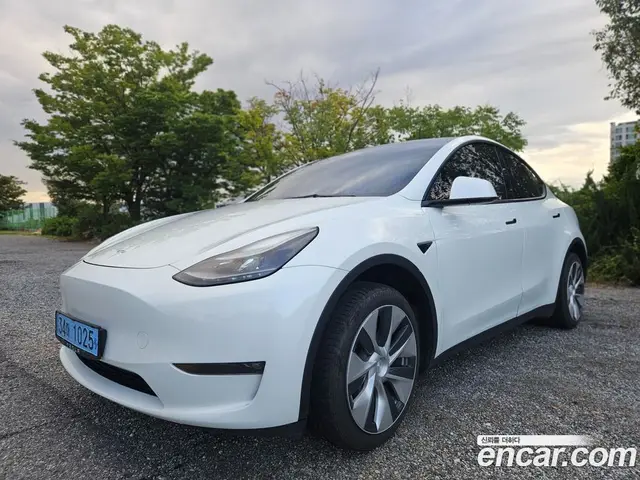 Tesla Model Y, 2023, 66 348 км Tesla Model Y, 2023, 66 348 км