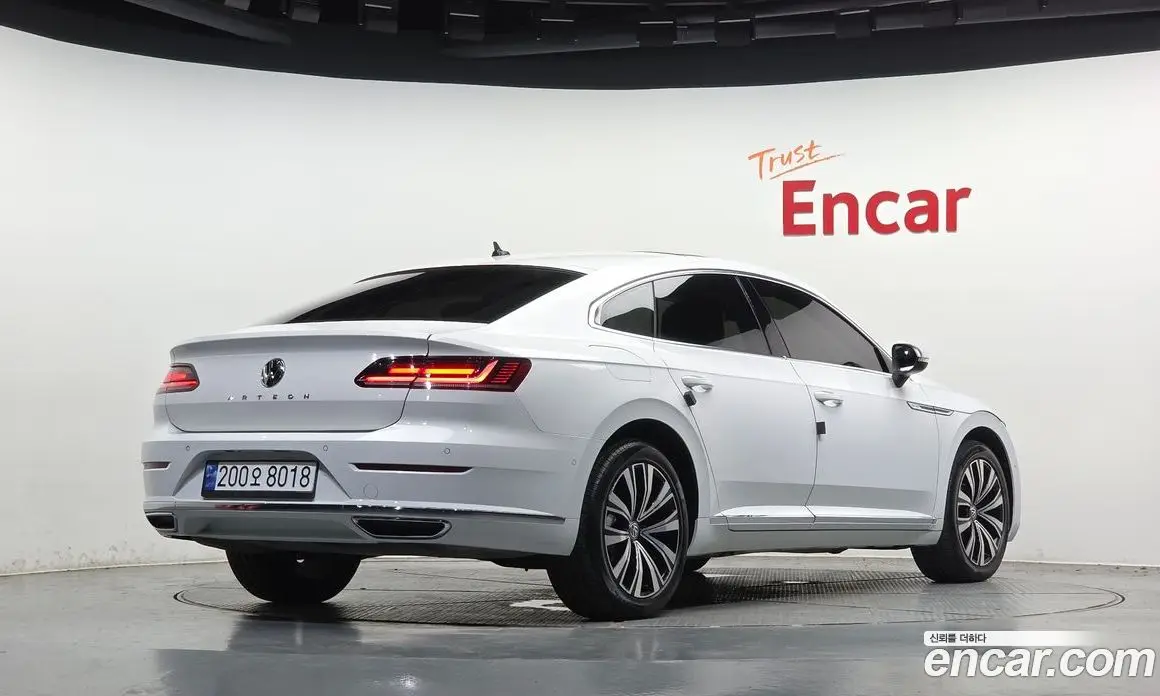 Volkswagen Arteon 2019 2.0 автомат (гидро), фото 2 Volkswagen Arteon 2019 2.0 автомат (гидро), фото 2