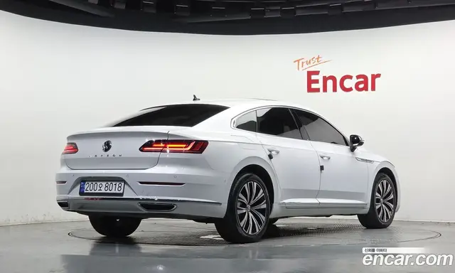 Volkswagen Arteon 2019 2.0 автомат (гидро), миниатюра 2 Volkswagen Arteon 2019 2.0 автомат (гидро), миниатюра 2