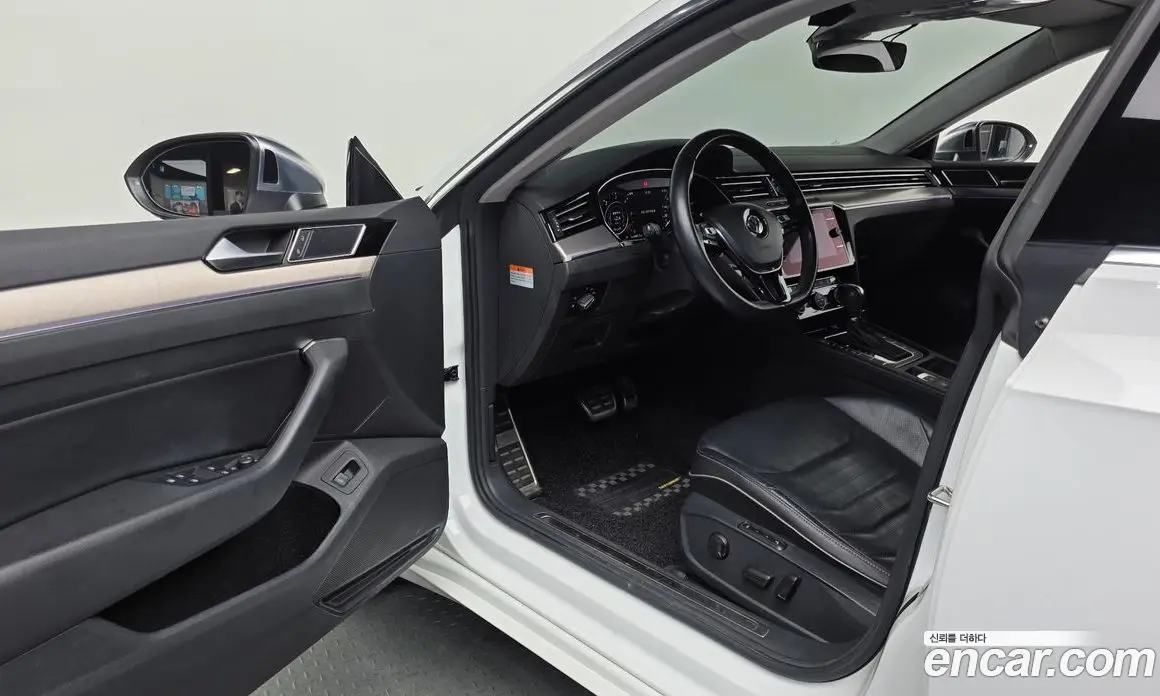 Volkswagen Arteon 2019 2.0 автомат (гидро), фото 13 Volkswagen Arteon 2019 2.0 автомат (гидро), фото 13