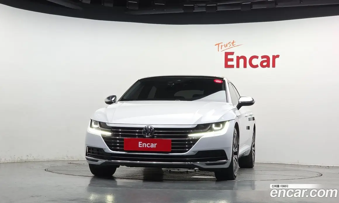 Volkswagen Arteon 2019 2.0 автомат (гидро), фото 3 Volkswagen Arteon 2019 2.0 автомат (гидро), фото 3
