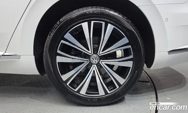 Volkswagen Arteon 2019 2.0 автомат (гидро), миниатюра 7 Volkswagen Arteon 2019 2.0 автомат (гидро), миниатюра 7