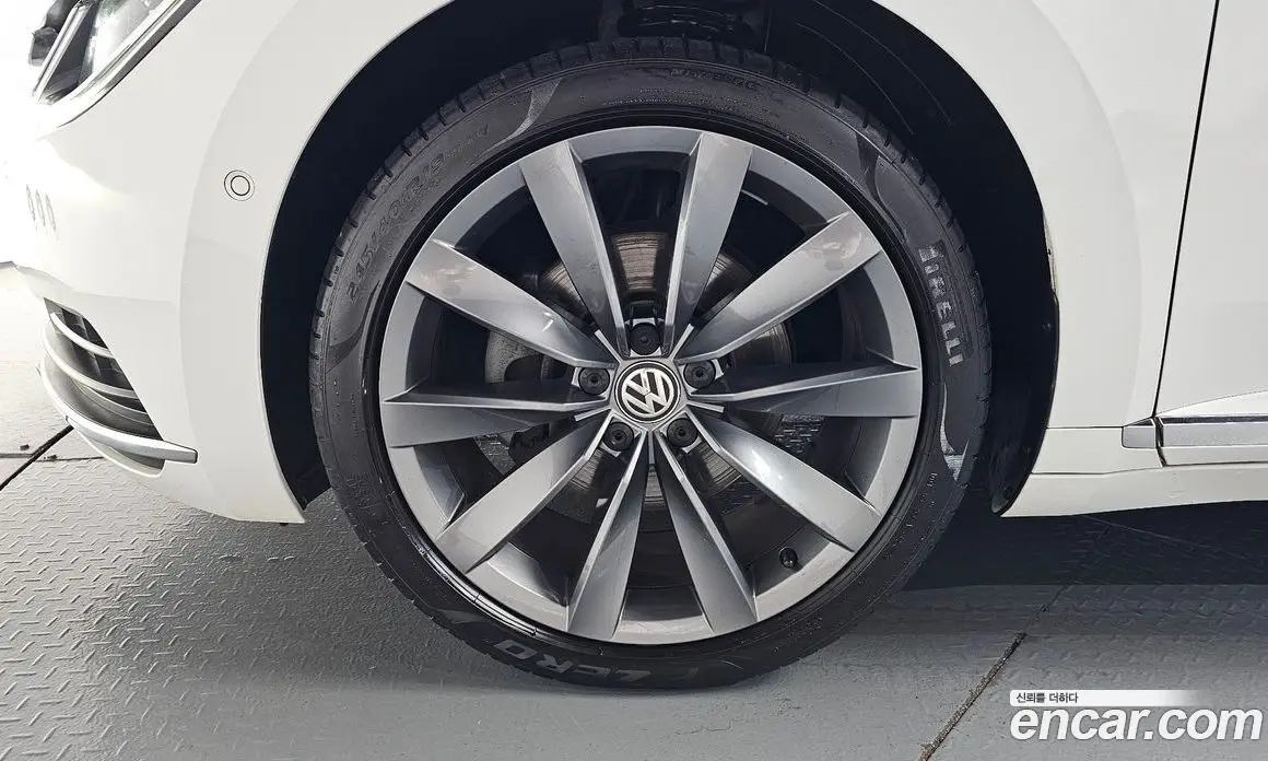 Volkswagen Arteon 2020 2.0 автомат (гидро), фото 4 Volkswagen Arteon 2020 2.0 автомат (гидро), фото 4