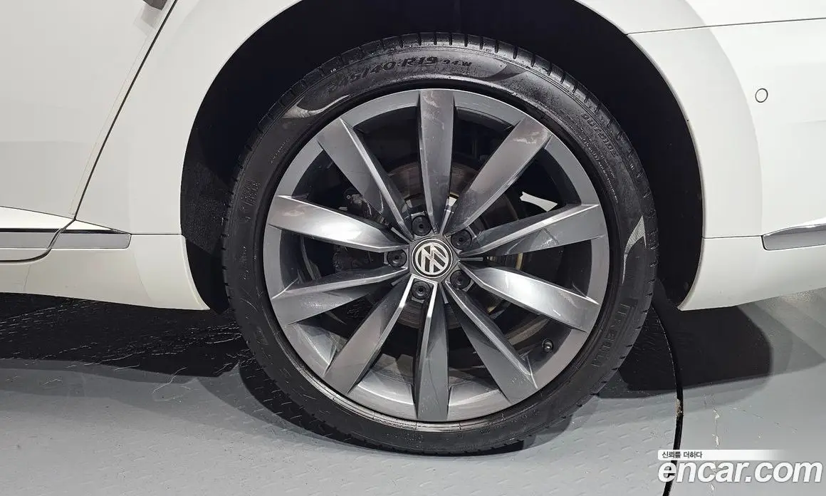 Volkswagen Arteon 2020 2.0 автомат (гидро), фото 6 Volkswagen Arteon 2020 2.0 автомат (гидро), фото 6