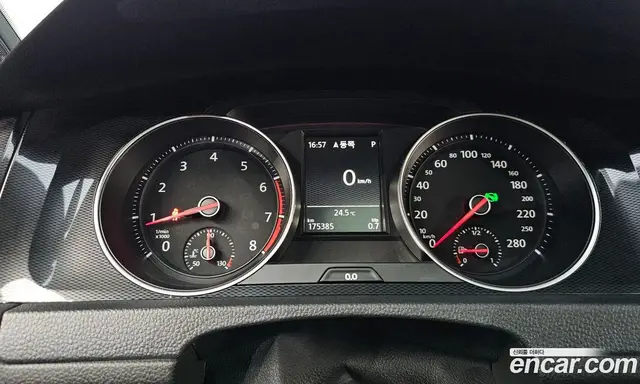 Volkswagen Golf 2016 2.0 автомат (гидро), миниатюра 8