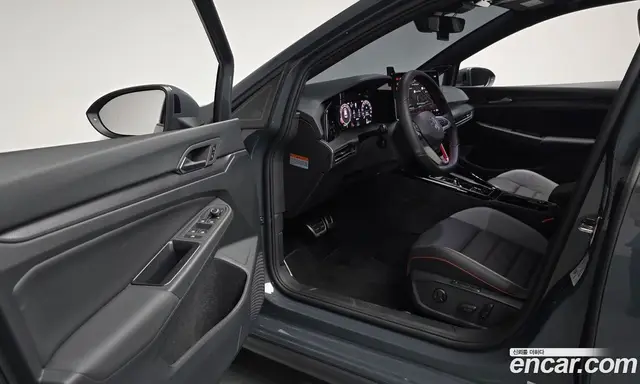 Volkswagen Golf 2025 2.0 автомат (гидро), миниатюра 12