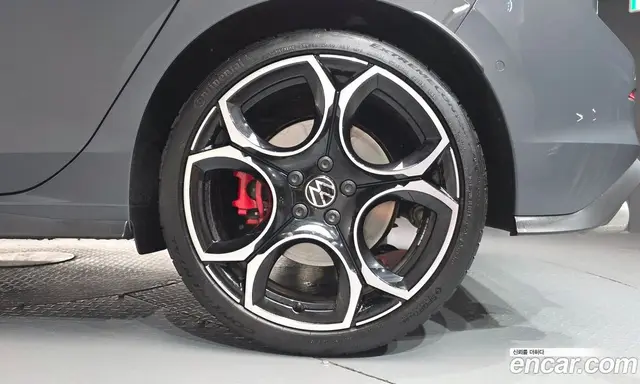 Volkswagen Golf 2025 2.0 автомат (гидро), миниатюра 6 Volkswagen Golf 2025 2.0 автомат (гидро), миниатюра 6