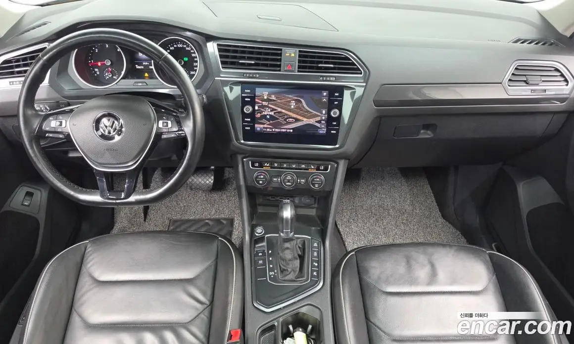 Volkswagen Tiguan 2018 2.0 автомат (гидро), фото 7 Volkswagen Tiguan 2018 2.0 автомат (гидро), фото 7
