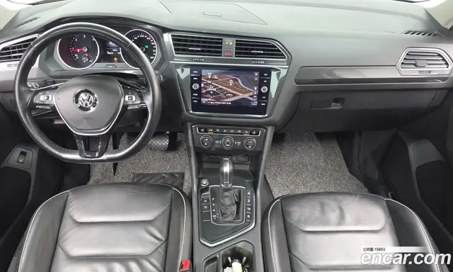 Volkswagen Tiguan 2018 2.0 автомат (гидро), миниатюра 7 Volkswagen Tiguan 2018 2.0 автомат (гидро), миниатюра 7