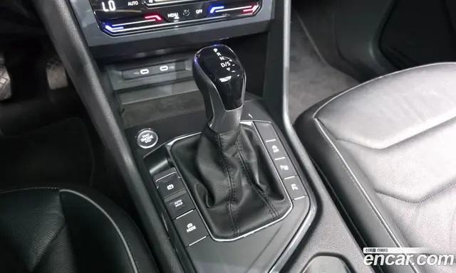 Volkswagen Tiguan 2021 2.0 автомат (гидро), миниатюра 12