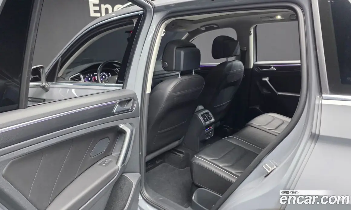 Volkswagen Tiguan 2021 2.0 автомат (гидро), фото 16
