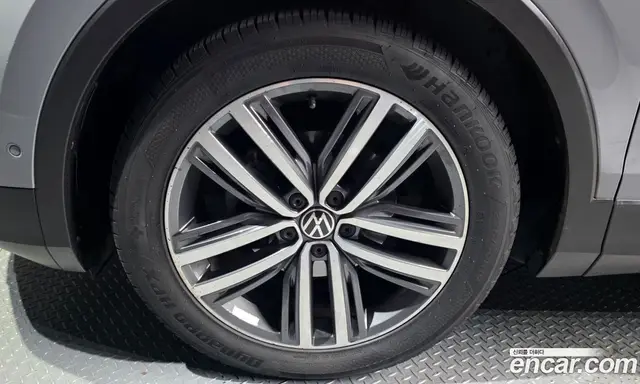Volkswagen Tiguan 2021 2.0 автомат (гидро), миниатюра 5
