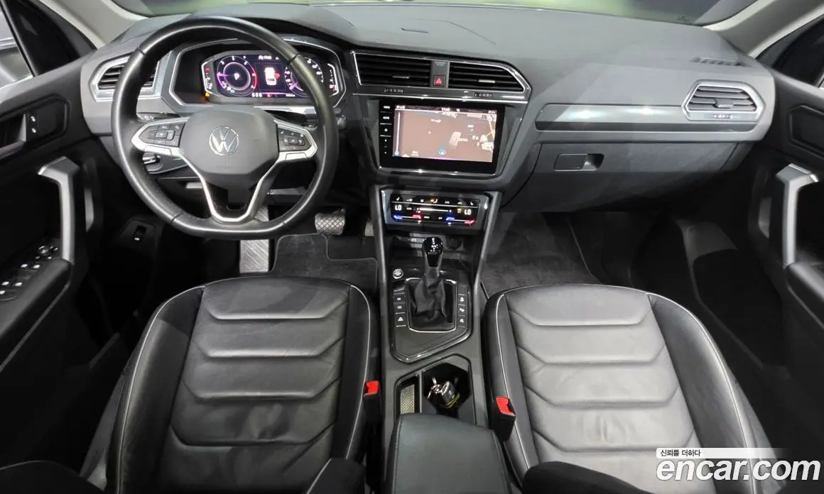 Volkswagen Tiguan 2021 2.0 автомат (гидро), фото 10