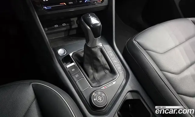 Volkswagen Tiguan 2022 2.0 автомат (гидро), миниатюра 12