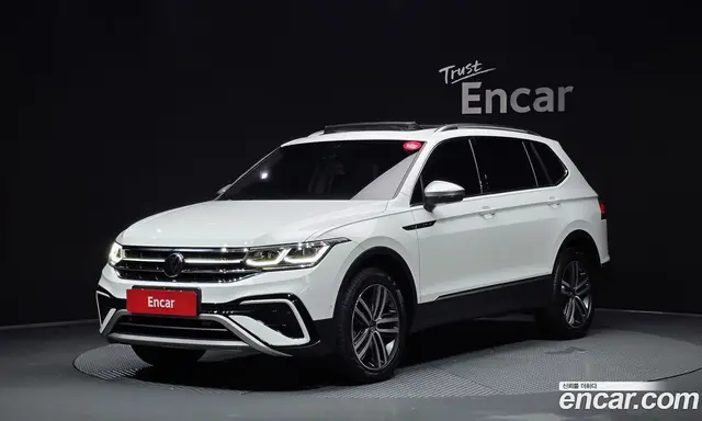 Volkswagen Tiguan, 2023, 35 644 км