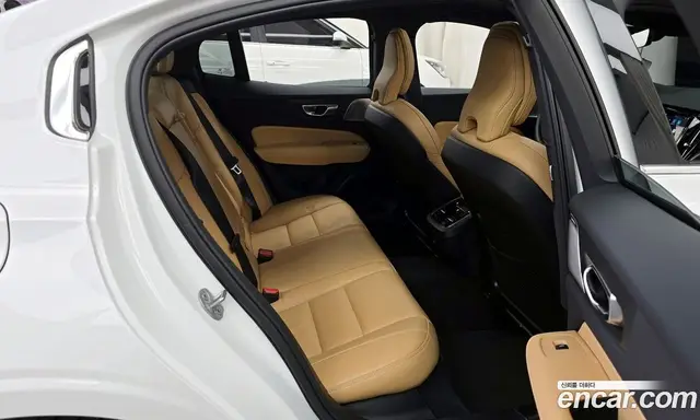 Volvo S60 2024 2.0 автомат (гидро), миниатюра 12