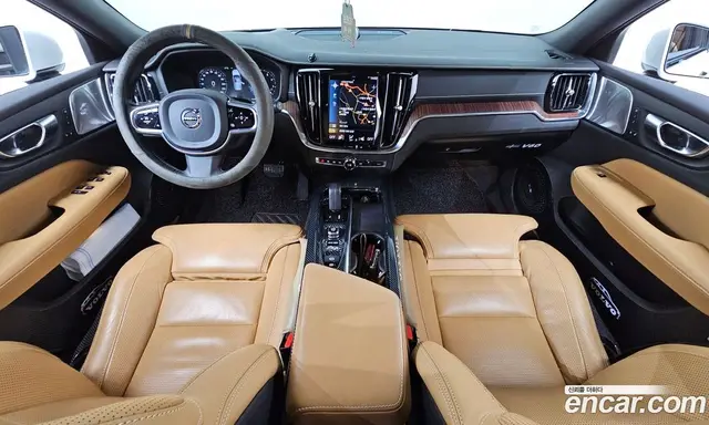 Volvo V60 2021 2.0 автомат (гидро), миниатюра 10 Volvo V60 2021 2.0 автомат (гидро), миниатюра 10
