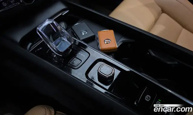 Volvo XC60 2024 2.0 автомат (гидро), миниатюра 11 Volvo XC60 2024 2.0 автомат (гидро), миниатюра 11
