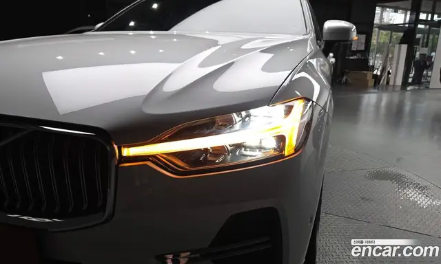 Volvo XC60 2024 2.0 автомат (гидро), миниатюра 7 Volvo XC60 2024 2.0 автомат (гидро), миниатюра 7