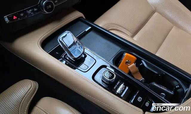 Volvo XC90 2021 2.0 автомат (гидро), миниатюра 12