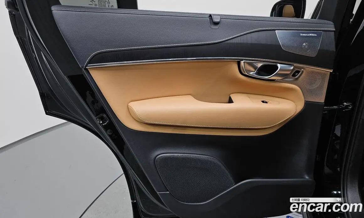 Volvo XC90 2022 2.0 автомат (гидро), фото 14