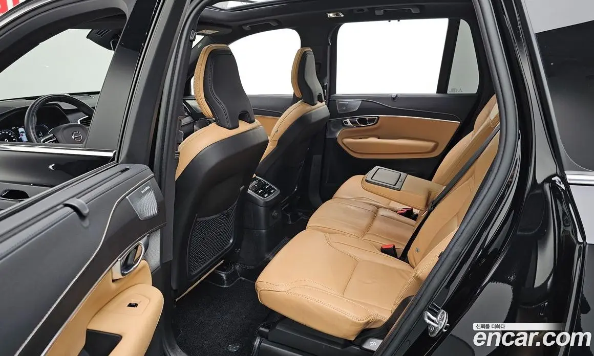 Volvo XC90 2022 2.0 автомат (гидро), фото 15