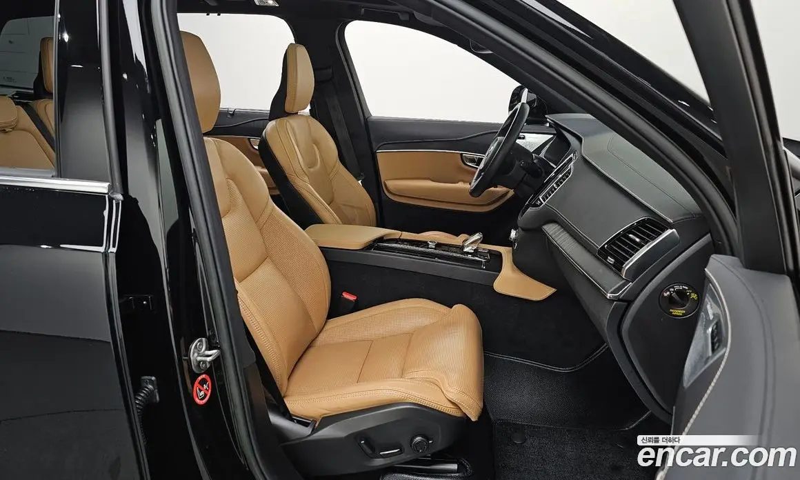 Volvo XC90 2022 2.0 автомат (гидро), фото 16