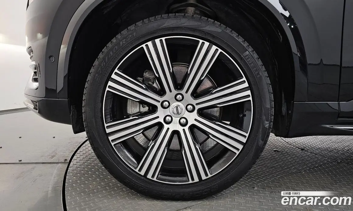 Volvo XC90 2022 2.0 автомат (гидро), фото 4
